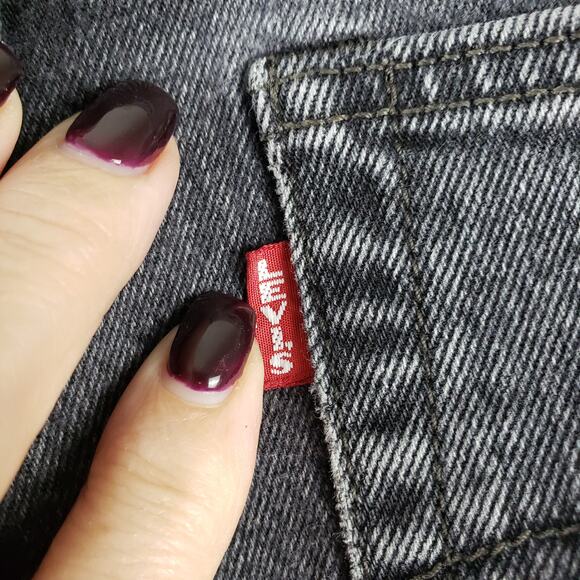 Levi's Women's 28x26 Wedgie Straight Leg Jean Washed‎ Black Raw Hem Button Fly - Picture 12 of 13